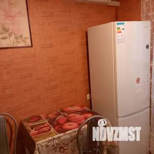 1-к квартира, посуточно, 33м2, 8/9 этаж