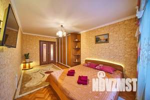 2-к квартира, посуточно, 64м2, 7/10 этаж