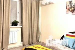 1-к квартира, посуточно, 40м2, 10/25 этаж