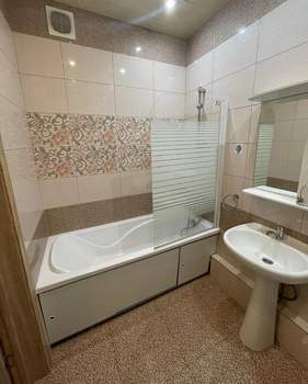 1-к квартира, на длительный срок, 50м2, 5/25 этаж
