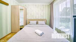 1-к квартира, посуточно, 44м2, 2/9 этаж