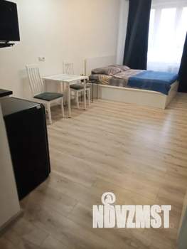 Студия квартира, посуточно, 27м2, 20/25 этаж