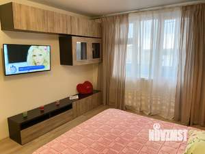 1-к квартира, посуточно, 40м2, 14/17 этаж