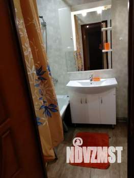 1-к квартира, посуточно, 42м2, 4/10 этаж