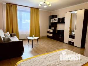 1-к квартира, посуточно, 42м2, 1/1 этаж