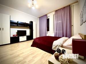 1-к квартира, посуточно, 40м2, 18/18 этаж