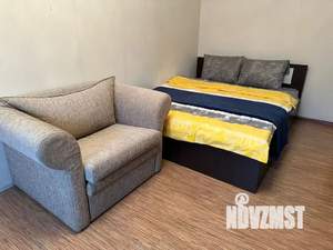 Студия квартира, посуточно, 33м2, 1/5 этаж