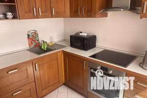 1-к квартира, посуточно, 40м2, 17/24 этаж