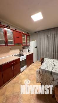 1-к квартира, посуточно, 38м2, 7/12 этаж