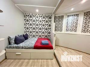 2-к квартира, посуточно, 55м2, 1/1 этаж