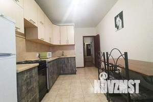 1-к квартира, посуточно, 40м2, 1/17 этаж