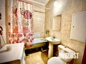 1-к квартира, посуточно, 40м2, 18/18 этаж