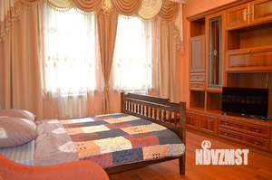 1-к квартира, посуточно, 38м2, 2/18 этаж