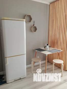 Студия квартира, посуточно, 20м2, 1/17 этаж