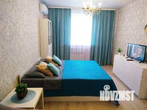 1-к квартира, посуточно, 42м2, 5/25 этаж