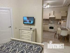 1-к квартира, посуточно, 38м2, 2/25 этаж