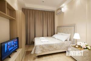 1-к квартира, посуточно, 32м2, 8/25 этаж