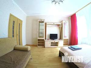 1-к квартира, посуточно, 40м2, 13/17 этаж