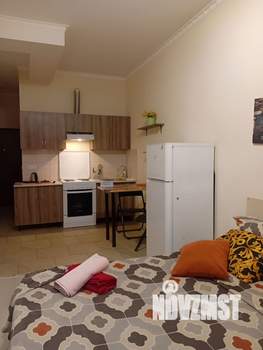 Студия квартира, посуточно, 26м2, 4/21 этаж