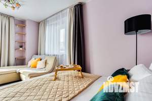 Студия квартира, посуточно, 36м2, 12/17 этаж