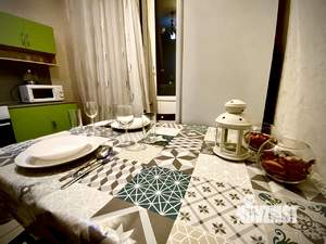 1-к квартира, посуточно, 40м2, 18/18 этаж