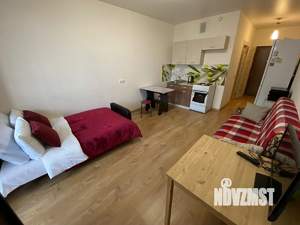 Студия квартира, посуточно, 35м2, 10/22 этаж