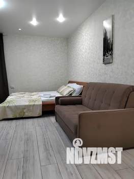 Студия квартира, посуточно, 36м2, 2/17 этаж