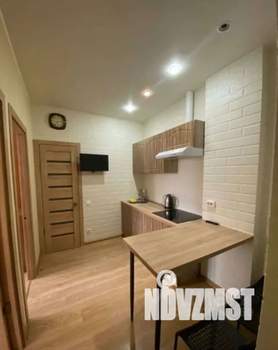 2-к квартира, посуточно, 42м2, 8/17 этаж