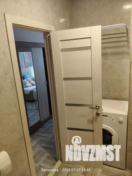 Студия квартира, посуточно, 21м2, 1/23 этаж