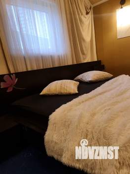 1-к квартира, посуточно, 40м2, 1/2 этаж