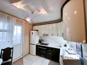 1-к квартира, посуточно, 47м2, 1/1 этаж