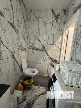 2-к квартира, вторичка, 63м2, 1/25 этаж