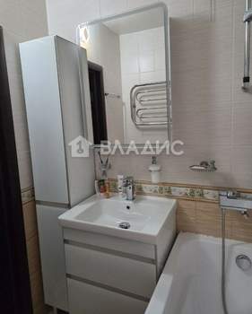 2-к квартира, вторичка, 60м2, 5/17 этаж