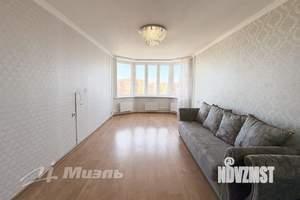 2-к квартира, вторичка, 64м2, 14/17 этаж