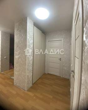3-к квартира, вторичка, 77м2, 4/15 этаж