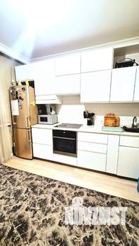 2-к квартира, вторичка, 64м2, 3/17 этаж