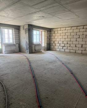 2-к квартира, вторичка, 83м2, 1/6 этаж