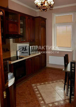 3-к квартира, вторичка, 82м2, 6/17 этаж