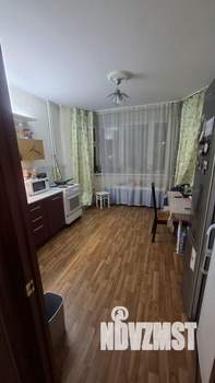 2-к квартира, вторичка, 64м2, 10/19 этаж