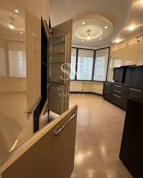 2-к квартира, вторичка, 60м2, 2/17 этаж