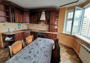 2-к квартира, вторичка, 64м2, 14/17 этаж