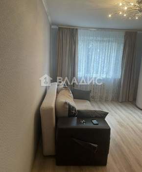 1-к квартира, вторичка, 40м2, 1/11 этаж