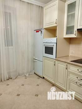 2-к квартира, вторичка, 63м2, 11/25 этаж