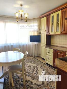 2-к квартира, вторичка, 61м2, 11/17 этаж