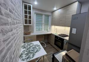 2-к квартира, вторичка, 44м2, 1/5 этаж