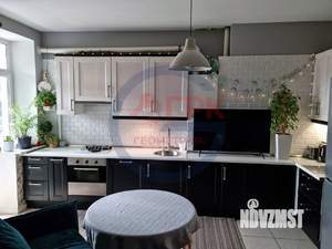 2-к квартира, вторичка, 72м2, 4/4 этаж