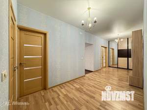 3-к квартира, вторичка, 85м2, 1/17 этаж