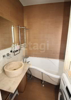 3-к квартира, вторичка, 63м2, 10/22 этаж