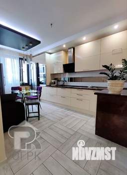 2-к квартира, вторичка, 61м2, 8/17 этаж