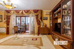 3-к квартира, вторичка, 110м2, 4/9 этаж